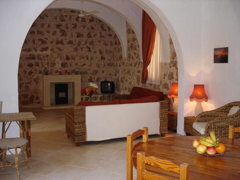 Casa Patricia Farmhouse Xagħra Buitenkant foto